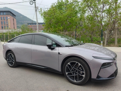 鲸牌链-京牌车长租平台-闲置京牌车长租：4000 元/月 小鹏P7+ 5座 纯电小轿车 尾号1 