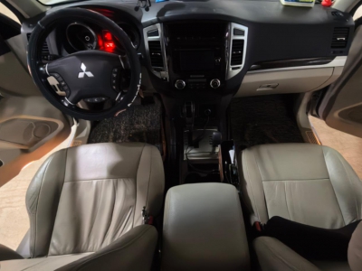 鲸牌链-京牌车长租平台-闲置京牌车长租：4500 元/月 三菱帕杰罗 V6 3.8L 5座 汽油SUV 尾号6 