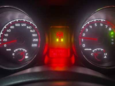 鲸牌链-京牌车长租平台-闲置京牌车长租：4500 元/月 三菱帕杰罗 V6 3.8L 5座 汽油SUV 尾号6 