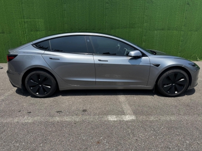 鲸牌链-京牌车长租平台-闲置京牌车长租：4300 元/月 特斯拉Model3 5座 纯电小轿车 尾号2 