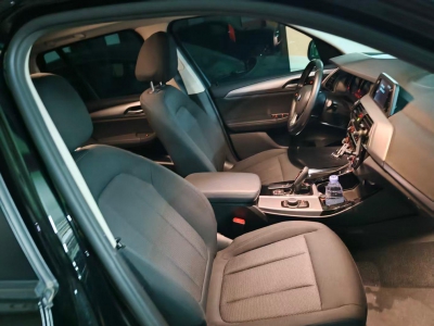 鲸牌链-京牌车长租平台-闲置京牌车长租：3200 元/月 宝马BMW x3 5座 汽油SUV 尾号8 