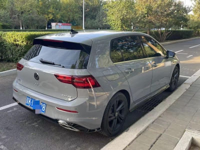 鲸牌链-京牌车长租平台-闲置京牌车长租：2800 元/月 大众高尔夫8 R-LINE 5座 汽油小轿车 尾号8 