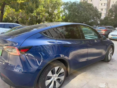 鲸牌链-京牌车长租平台-闲置京牌车长租：3500 元/月 特斯拉Model Y 21款 四驱长续航版 5座 纯电SUV 尾号7 